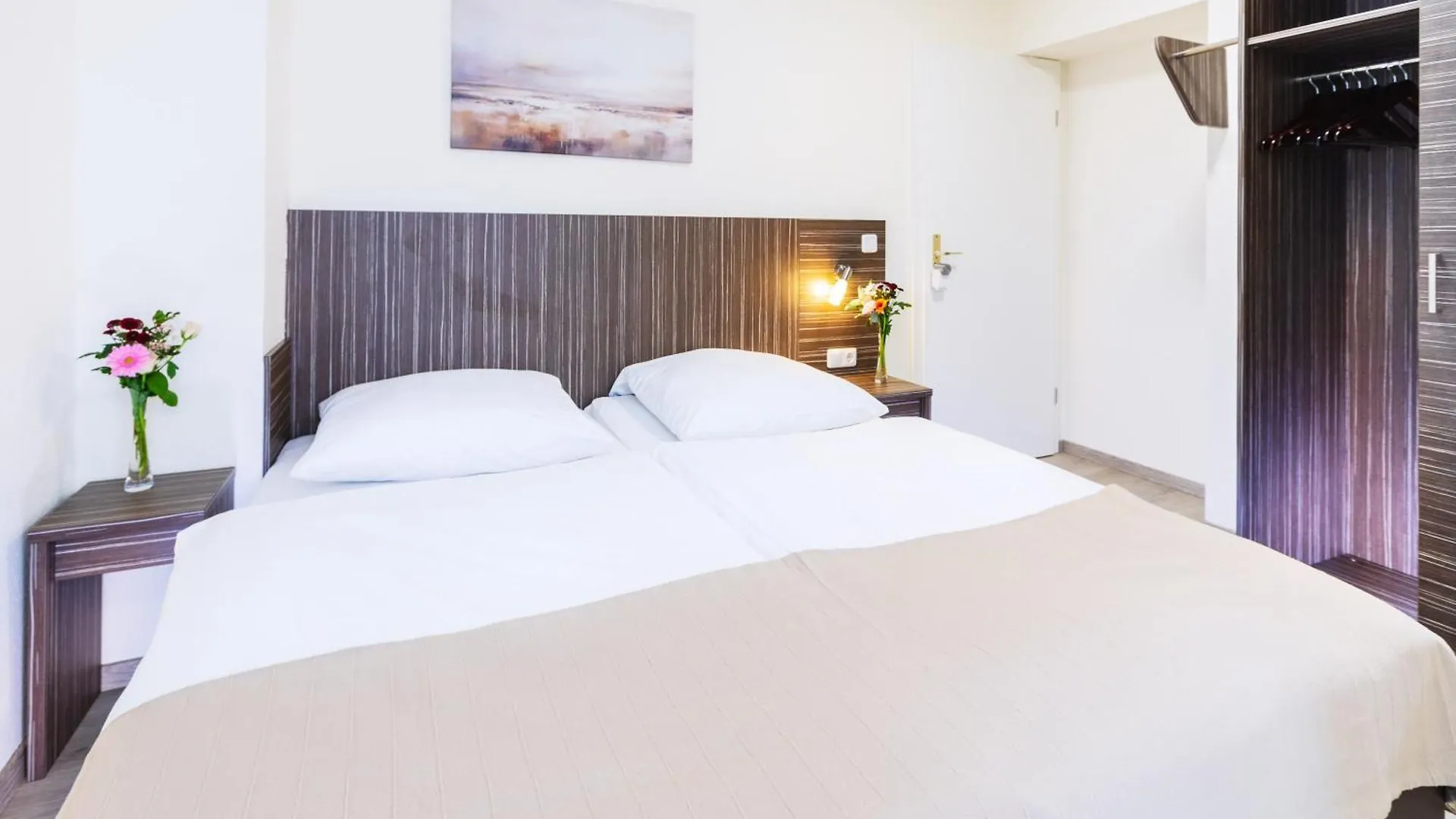 Guest house Pension Altes Backhaus Herzogenaurach